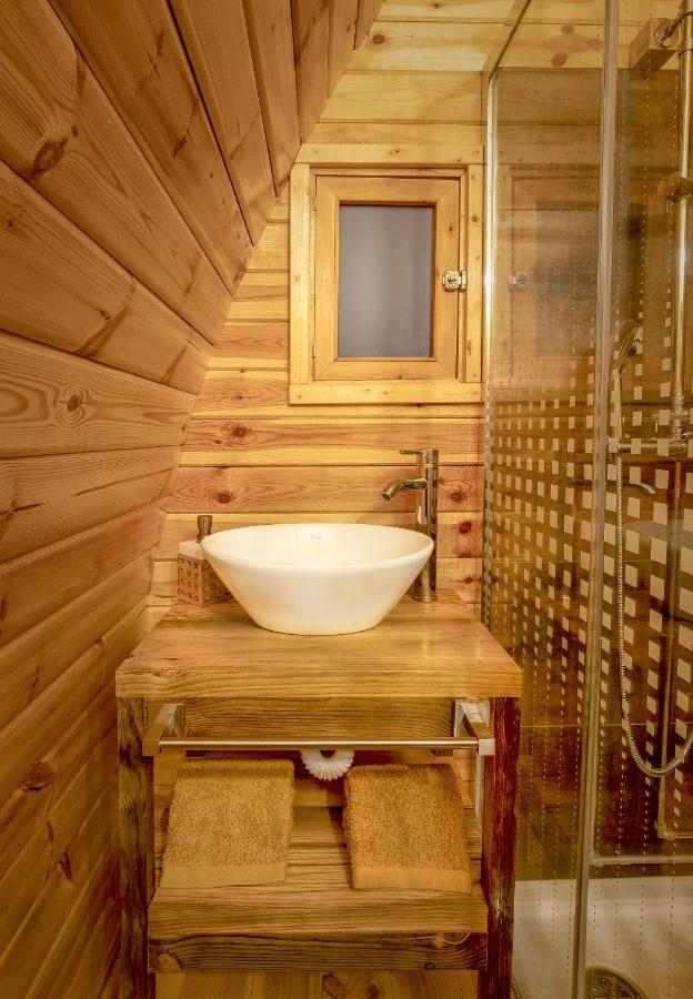 Corredoura The Gold Pod, Relax And Enjoy On A Glamping House旅馆 外观 照片
