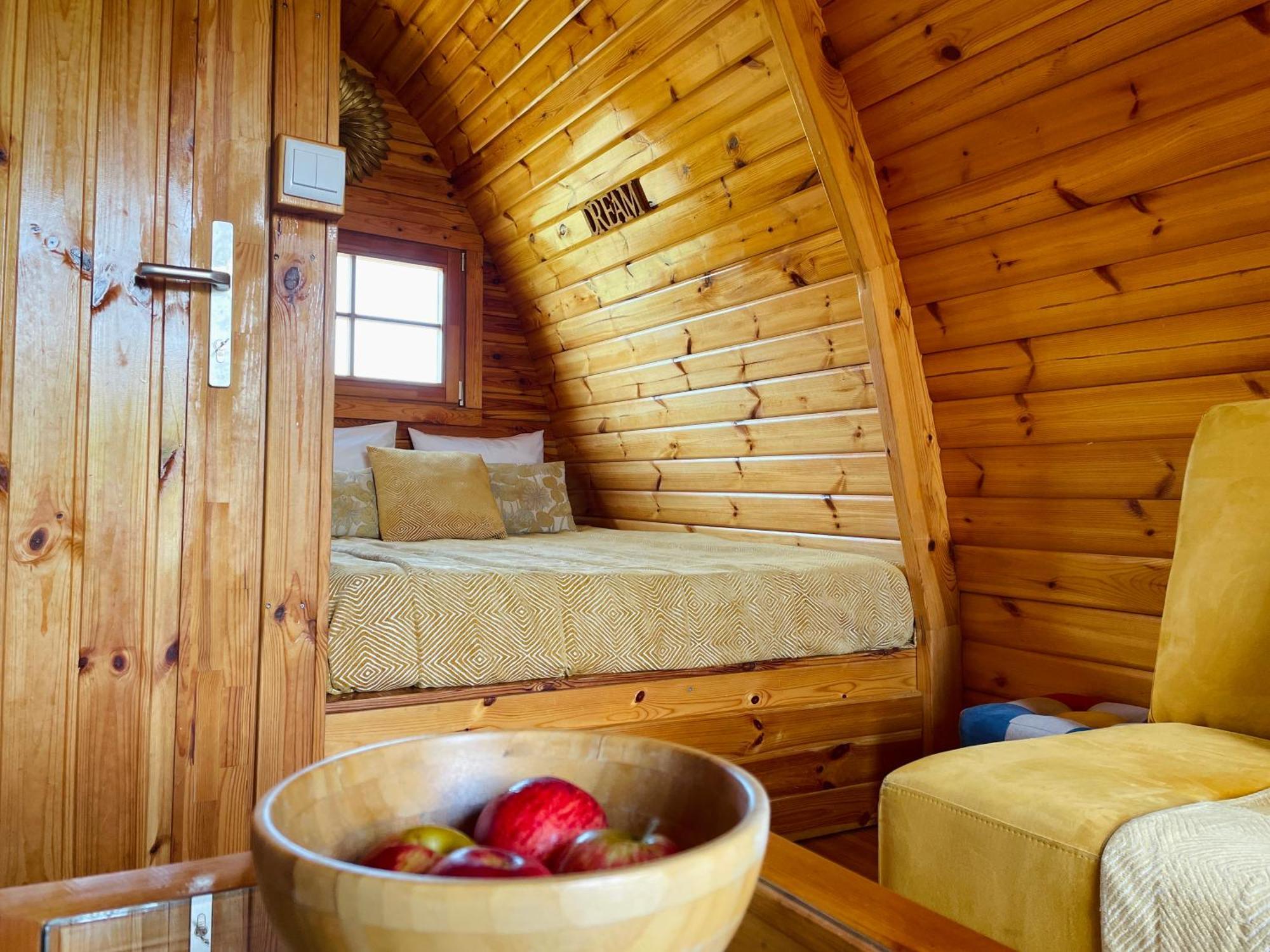 Corredoura The Gold Pod, Relax And Enjoy On A Glamping House旅馆 外观 照片