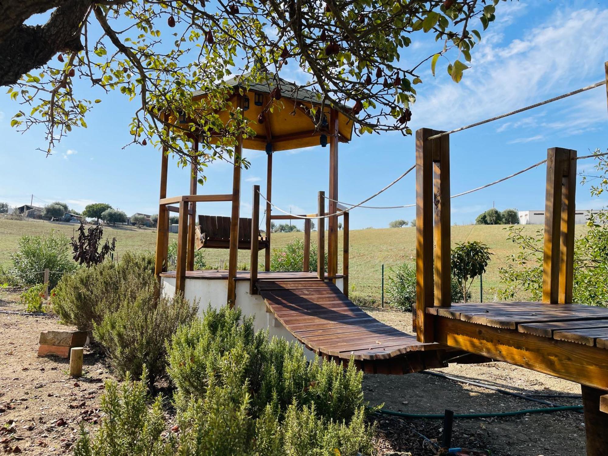 Corredoura The Gold Pod, Relax And Enjoy On A Glamping House旅馆 外观 照片